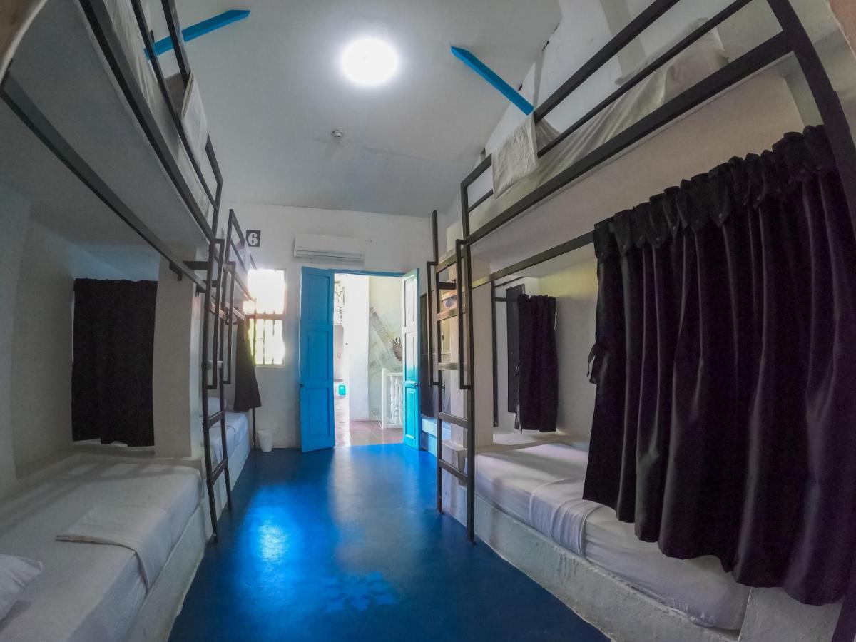 Media Luna Hostel Cartagena Kültér fotó