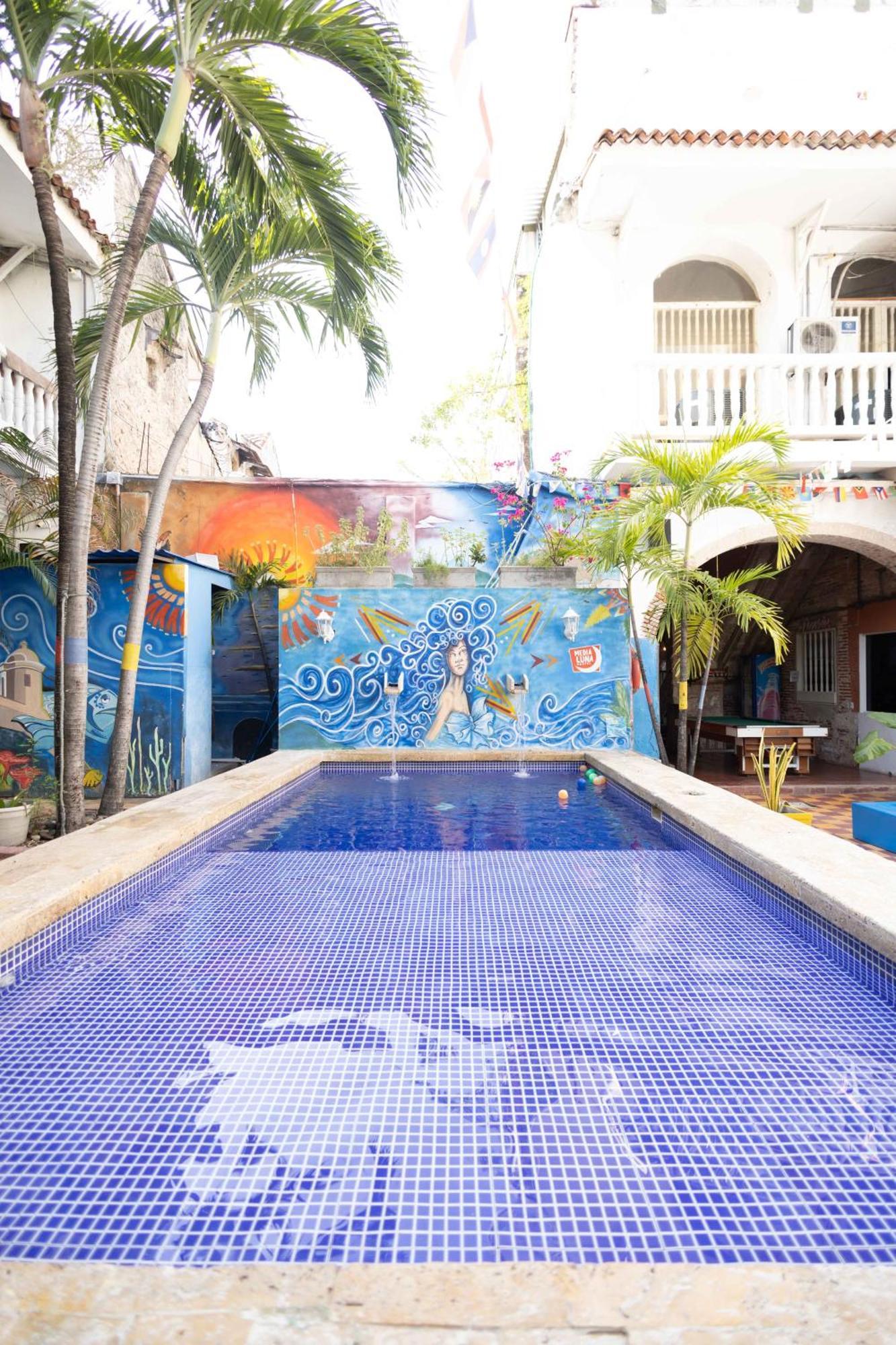 Media Luna Hostel Cartagena Kültér fotó