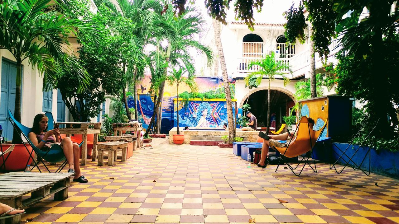 Media Luna Hostel Cartagena Kültér fotó